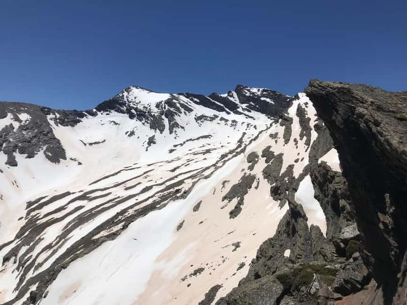 Granada: High Sierra Nevada Hiking Tour to 3000 Meters - From Plaza Mariana Pineda to the high road