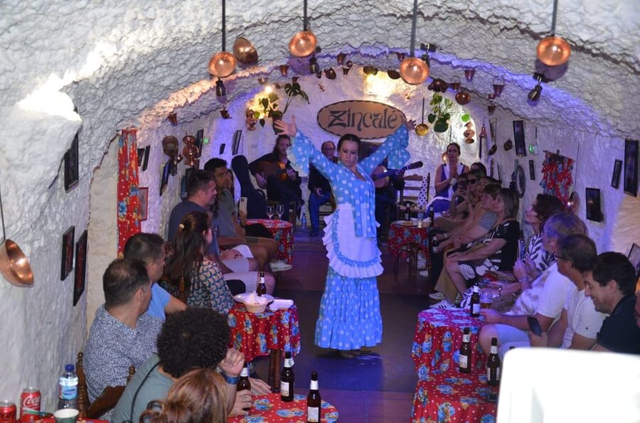 Granada: Live Flamenco Show - Pairing the show with Sacromonte
