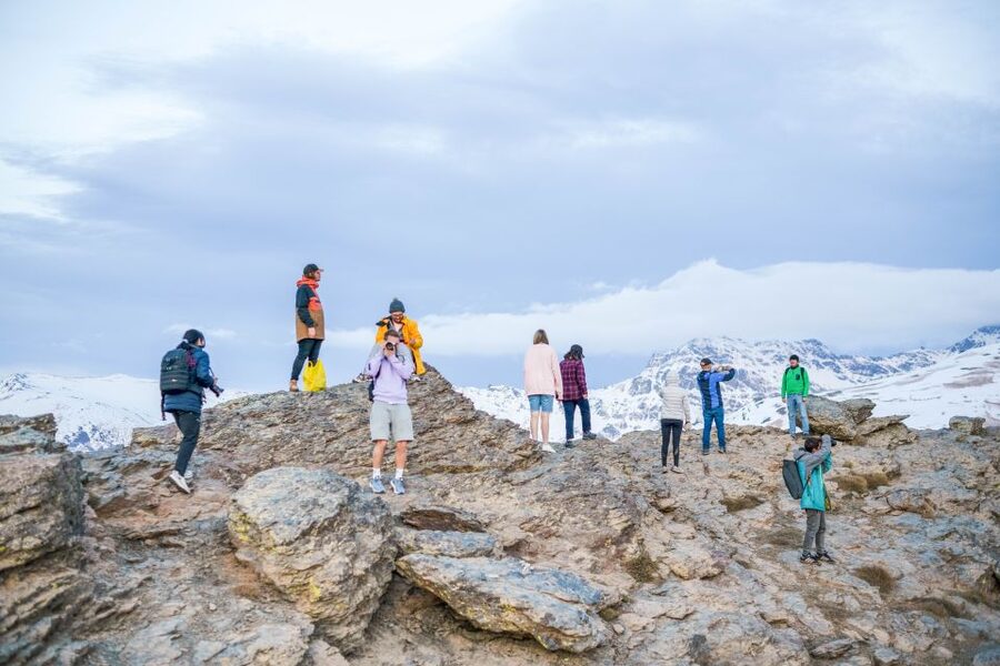 Granada: Sierra Nevada Safari Tour to 2500 m with a Drink - Genil River and the source of the high peaks