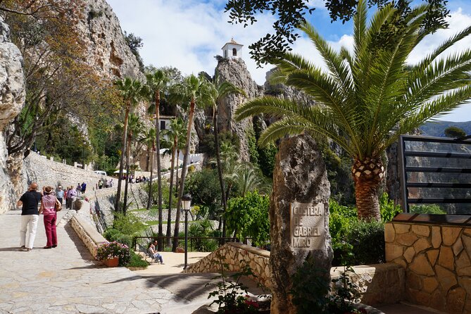 Guadalest & Algar Falls Excursion - From Albir, Benidorm & Calpe - The trip at a glance