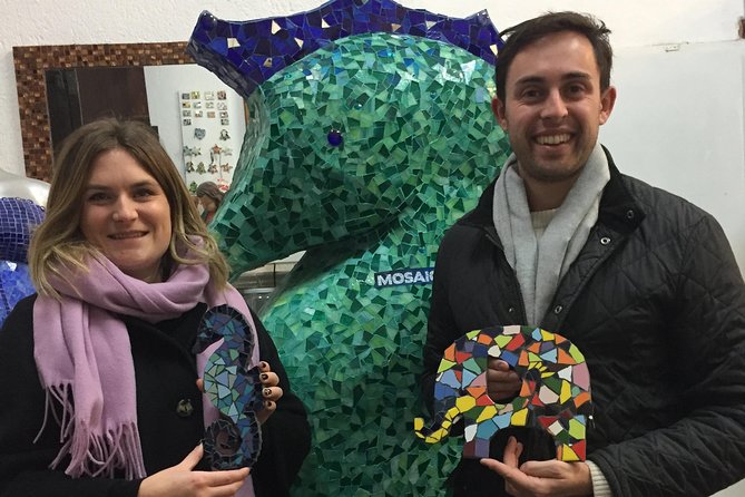 Guided Gaudí Trencadís Mosaic Workshop in Barcelona 2 Hours - Two hours of hands-on work