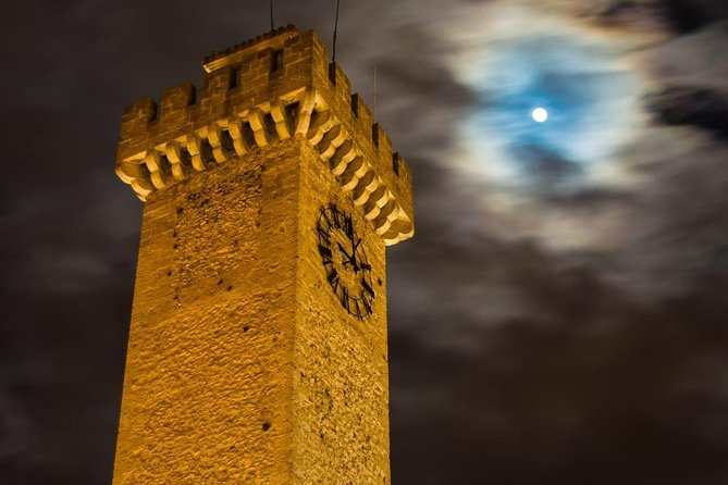 guided night tour - The Inquisition building above the Huécar gorge