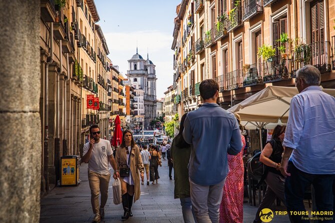 Guided Tour of Madrid of the Austrias and the Historic Center - Plaza de la Villa shows medieval Madrid
