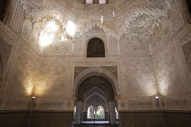 Guided Walking Tour of the Alhambra in Granada - The Alcazaba, the oldest and toughest section
