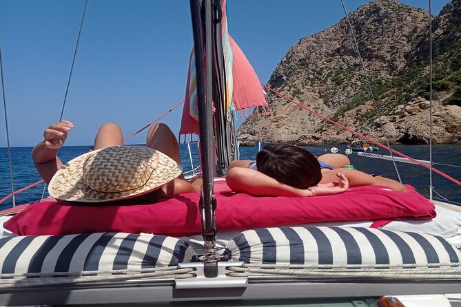 Half day on a private sailboat in Mallorca (port d'andratx) - Cala Marmasset, Cala en Tio, and Cala d’Egos