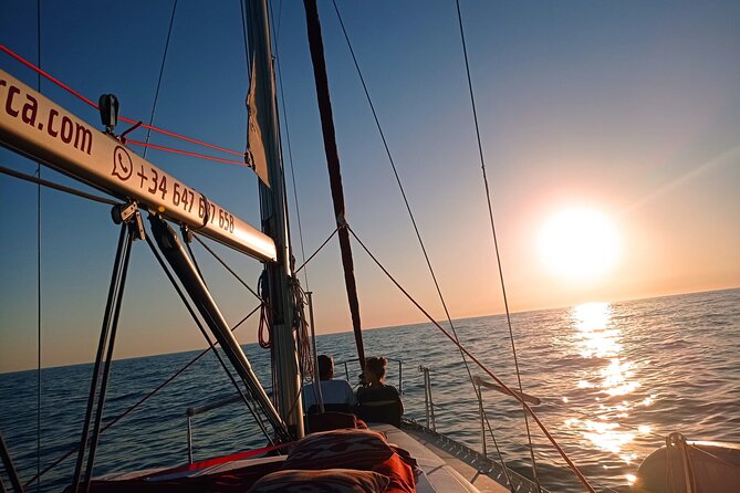Half day on a private sailboat in Mallorca (port d'andratx) - David, Patricia, and Percy on board