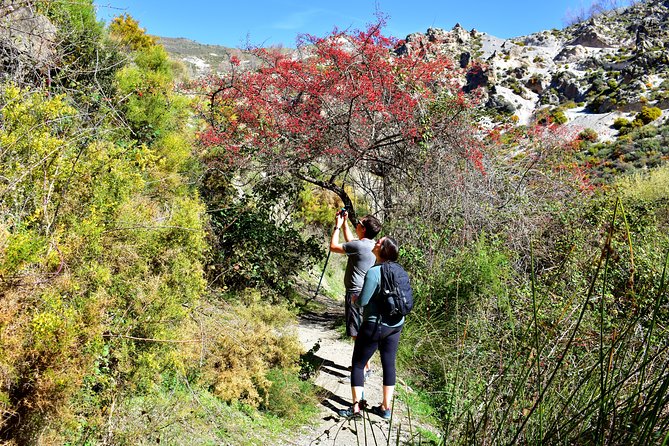 Hiking in the Canyon of the Monachil Cubs in Granada - The narrow sections require real agility