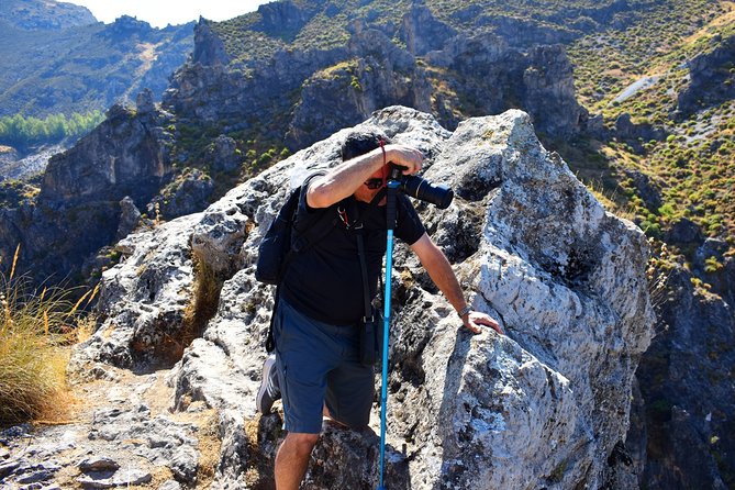 Hiking in the Canyon of the Monachil Cubs in Granada - What to wear and carry for a safer walk