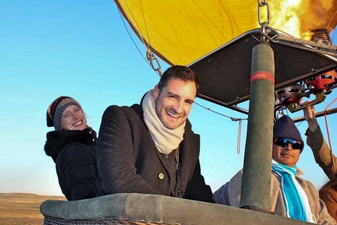 Hot Air Balloon over Segovia with Optional Transfers from Madrid - The Flight: One Quiet Hour Above the City