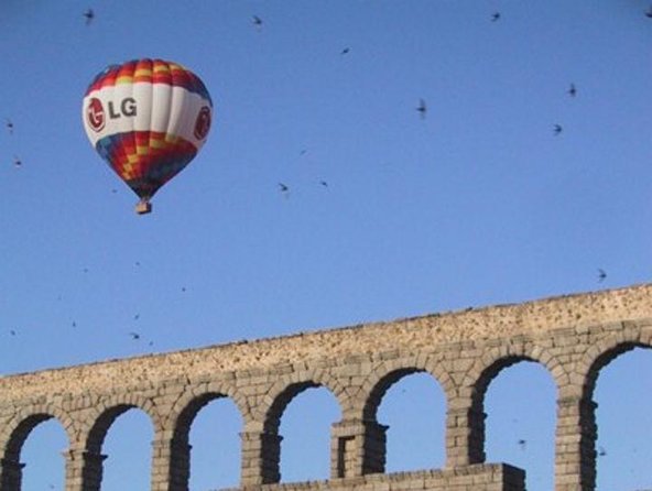 Hot-Air Balloon Ride over Segovia with Optional Transport from Madrid - Why Segovia Is Such a Fine Balloon Destination