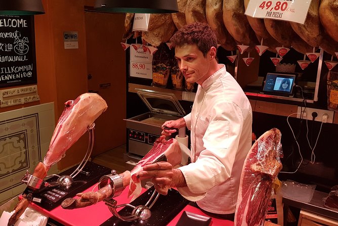 Iberian Ham and Wine Small Group Tour in Madrid - Second stop: comparing Jamón Ibérico, cheese, and cold cuts