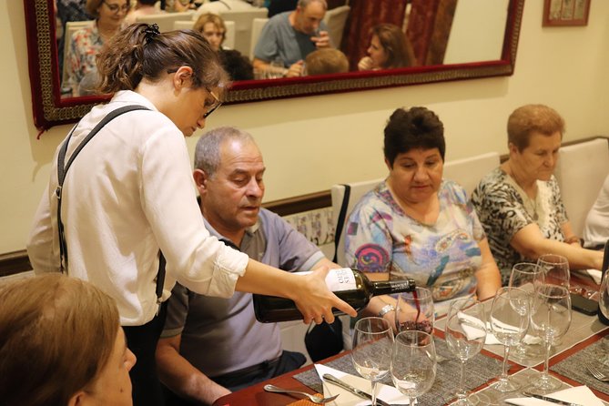 Iberian Ham and Wine Small Group Tour in Madrid - What the ham lesson can teach you