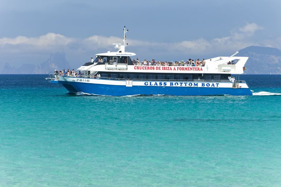 Ibiza: Figueretas Round-Trip Transfer to Formentera - Forty-five minutes across open water