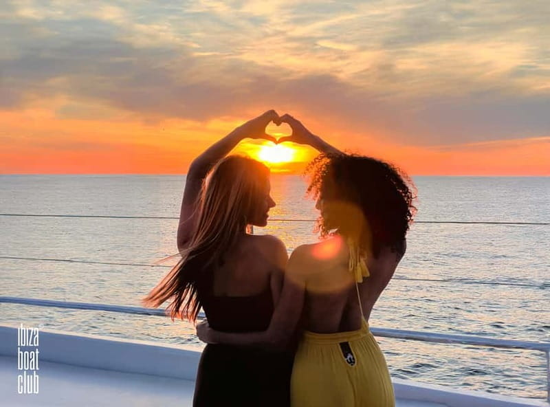 Ibiza: Formentera Cruise at Ibiza Boat Club - Why this cruise works better than a basic ferry