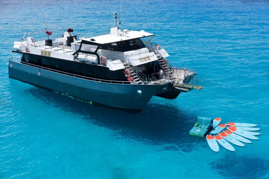 Ibiza: Formentera Cruise at Ibiza Boat Club - Live paella and the sunset program