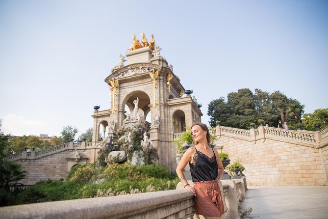 Instagram Photoshoot Tour in Barcelona - Parc de la Ciutadella gives you room to move
