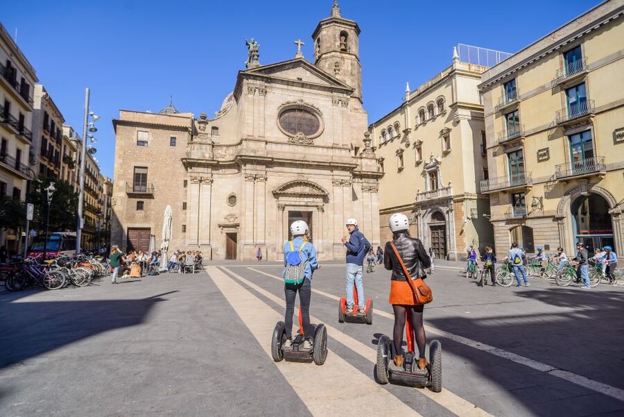 Intro Segway Tour Barcelona 1h - La Cara de Barcelona and the route to Port Vell