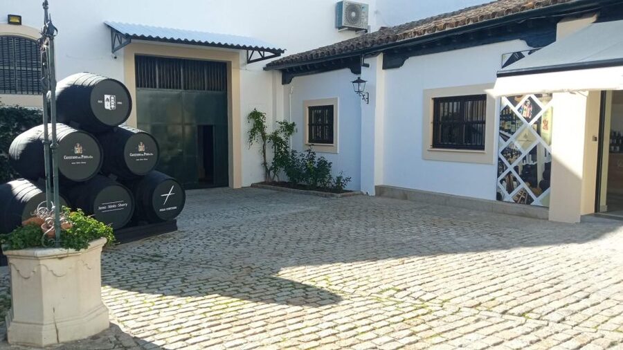 Jerez de la Frontera: Sherry Winery Tour with Tasting - Why the $29 price works