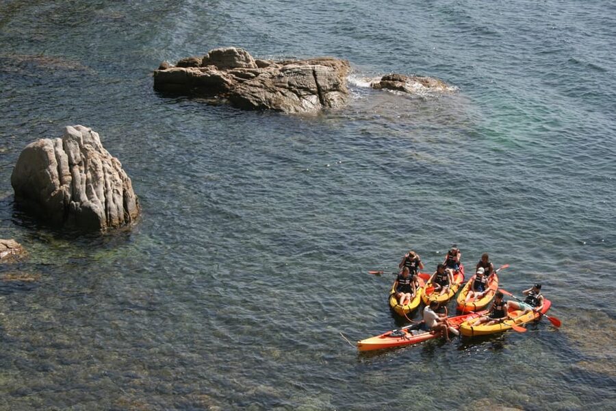 Kayak and Snorkel in Playa de Aro, Costa Brava - Continue along the Camino de Ronda