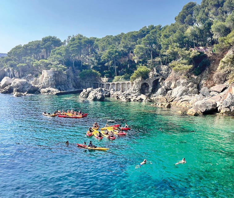 Kayak and Snorkel in Playa de Aro, Costa Brava - Guides who keep the outing friendly