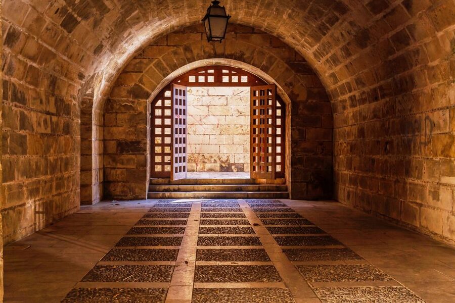 La Almudaina Palace Entry Ticket - Who will enjoy this palace most?