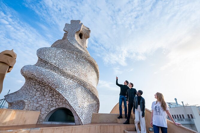 La Pedrera-Casa Mila Admission Ticket with Audioguide - The attic and Espai Gaudí explain the ideas behind the curves