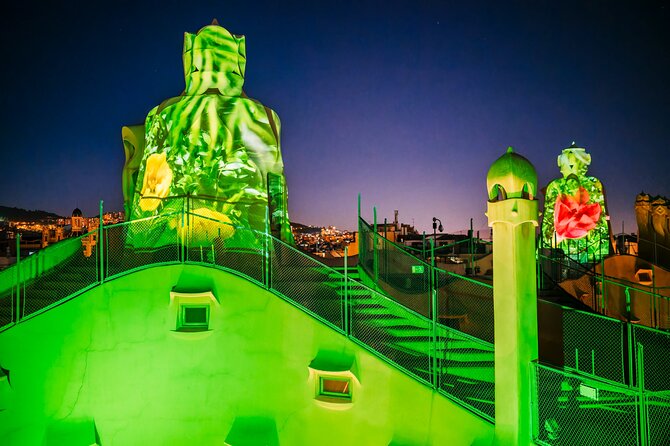 La Pedrera - Casa Mila Night Experience - Cava on the Provença Patio
