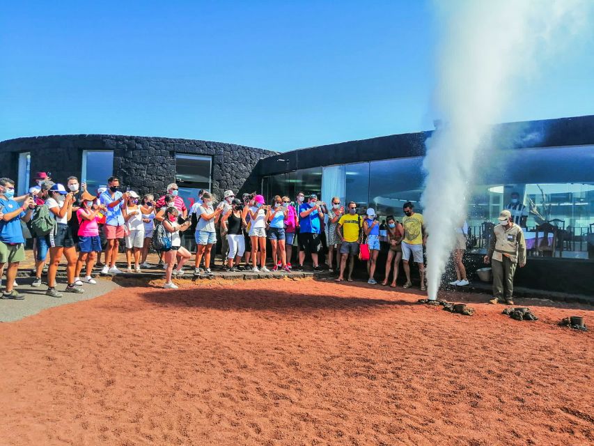 Lanzarote: Full-Day Island Highlights Tour - Why this nine-hour tour works well