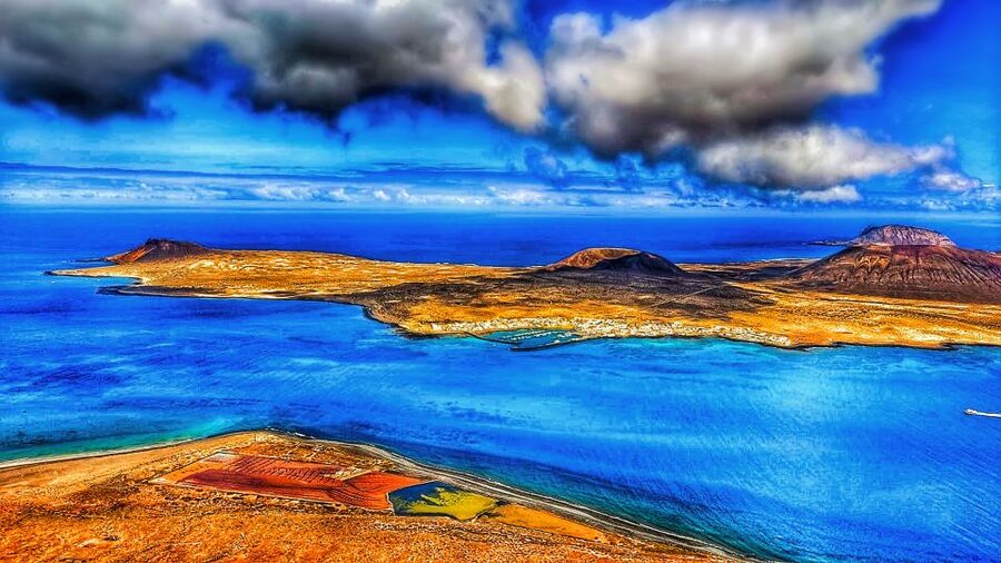 Lanzarote: Full-Day Island Highlights Tour - Lunch: bring cash and use the free time well
