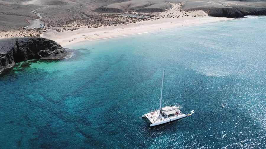 Lanzarote: Luxury Sailing Excursions to Papagayo - Two Hours in the Papagayo Bay
