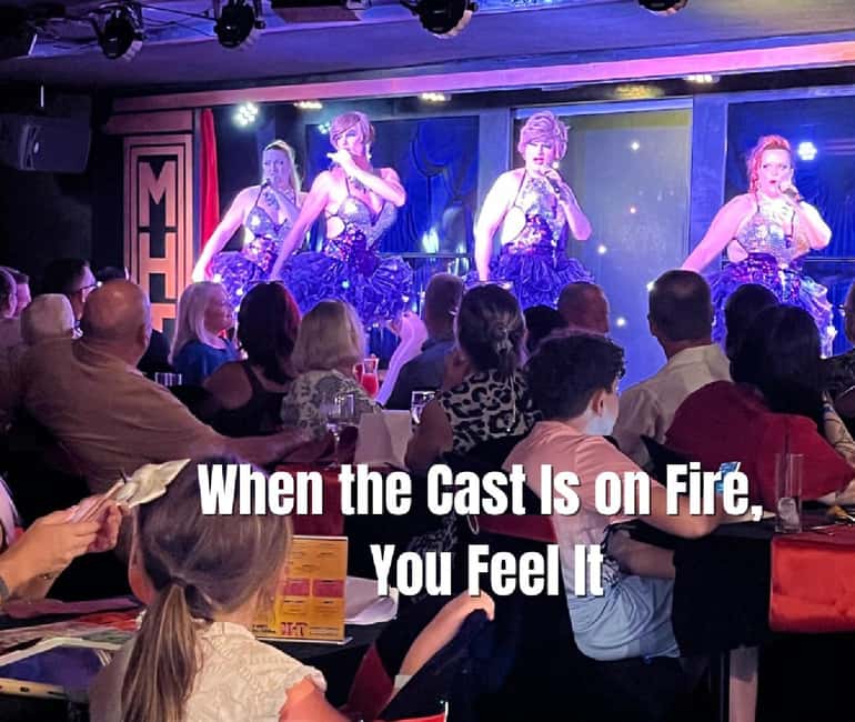 Lanzarote: MHT - Music Hall Tavern - Comedy Drag Dinner Show - The main show comes in two parts