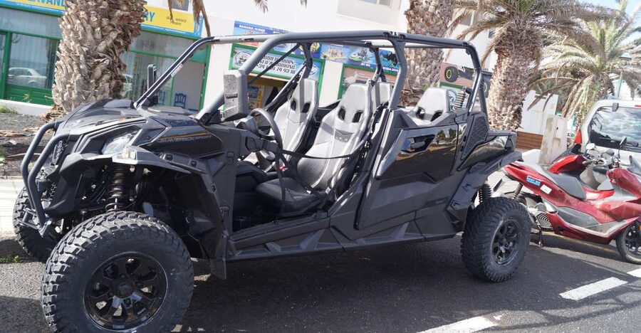 Lanzarote: Mix tour Guided Buggy Volcano Tour 4 or 6 seater - The guide makes a real difference