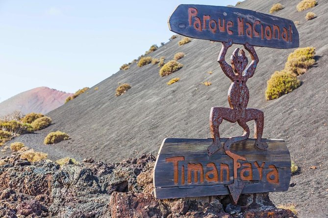 Lanzarote Short South Tour with Timanfaya Volcano Entrance - Key points before you book