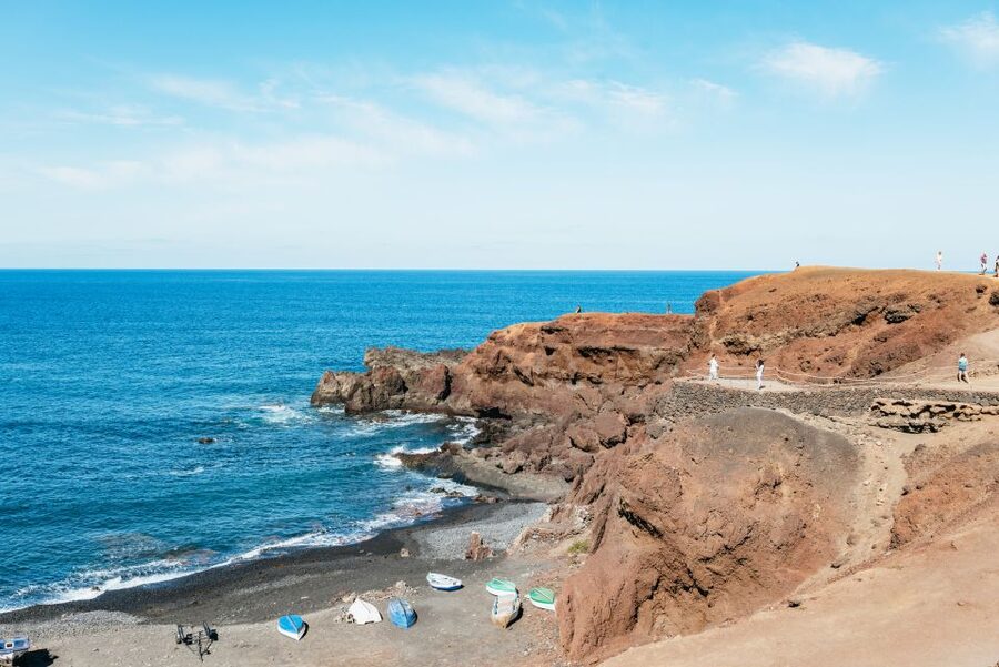 Lanzarote: Timanfaya National Park & La Geria Tour - El Golfo and the Green Lagoon
