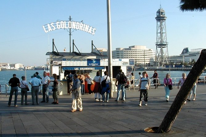 Las Golondrinas Barcelona 60-min Boat Tour - The middle stretch: toward the beach and Port Olímpic