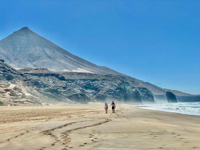 Las Palmas: Fuerteventura Cofete Beach and Desert Safari - Who will enjoy this most