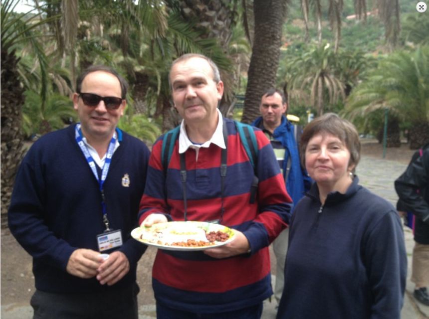 Las Palmas: Private Old City Guided Walking Tour with Tapas - Is $54 per person good value?
