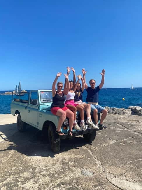 Lloret de Mar: Guided Sightseeing Tour in a 4x4 Vehicle - Coastal views, beaches, and photo stops