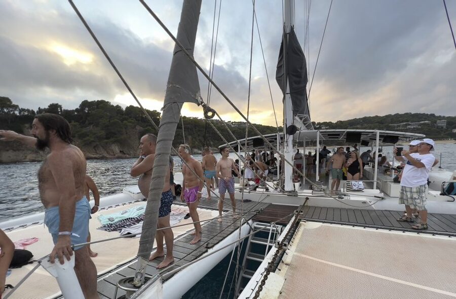 Lloret de Mar: Sunset Catamaran Cruise with DJ and Drinks - Practical packing advice for the cruise