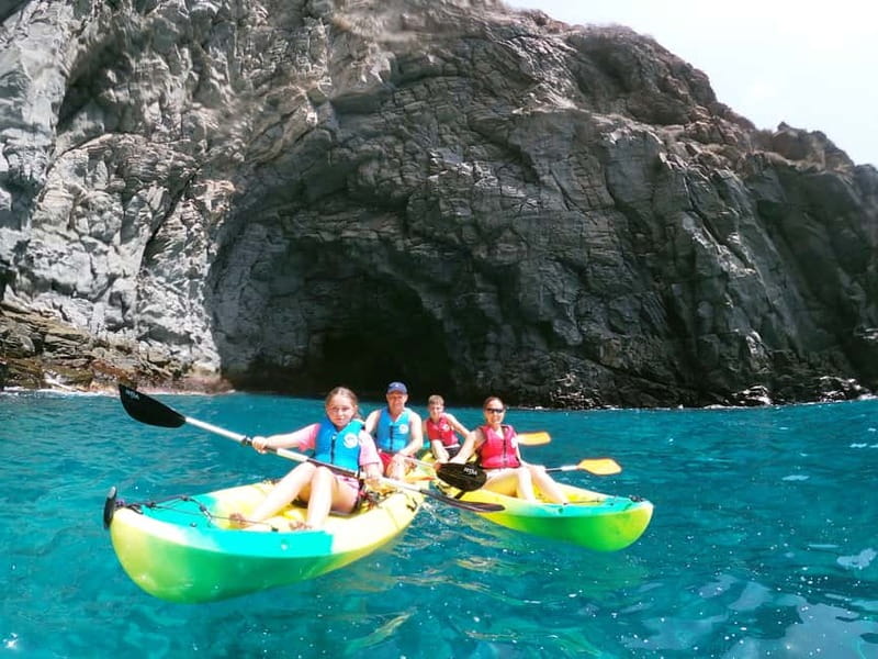 Los Cristianos: Kayak and Snorkel with Turtles and Photos - Sea caves, snorkeling, and the search for turtles