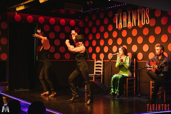 Los Tarantos Barcelona Flamenco Show Ticket - Getting seated at Los Tarantos