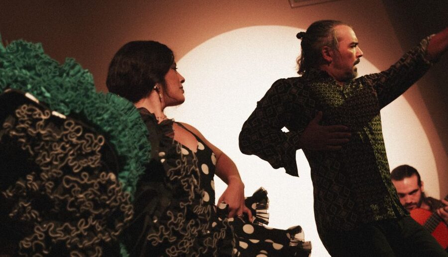 Madrid: 1-Hour Traditional Flamenco Show at Centro Cultural - Browse the Gallery and Shop Before or After