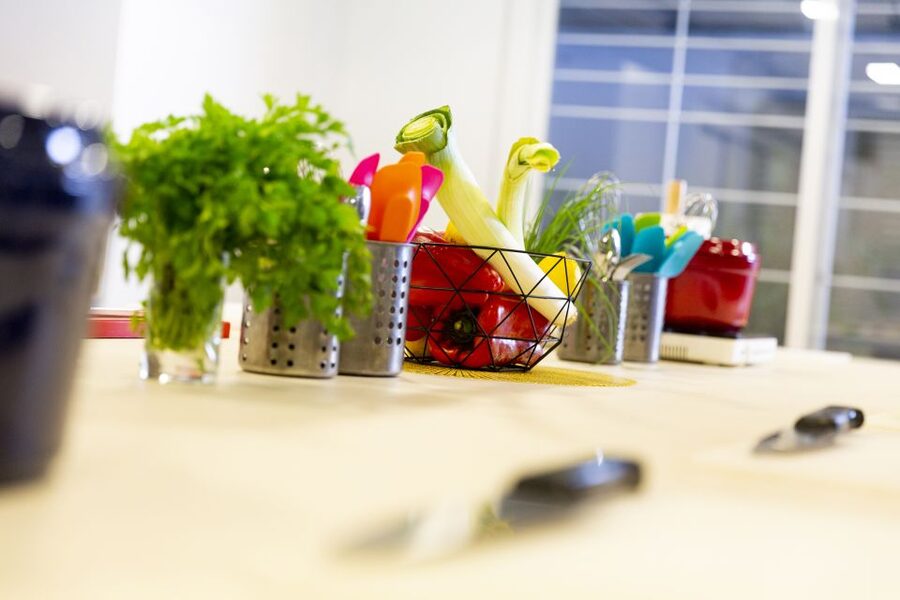 Madrid: 10 Tapas 2.5-Hour Cooking Class - Key points at a glance
