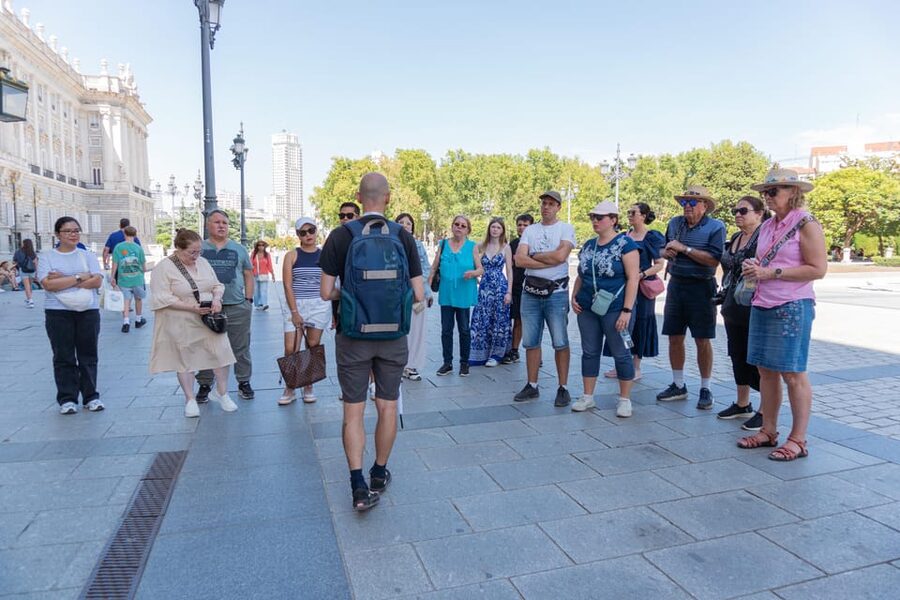 Madrid: Afternoon Royal Palace and Almudena Cathedral Tour - Entering the Royal Palace of Madrid