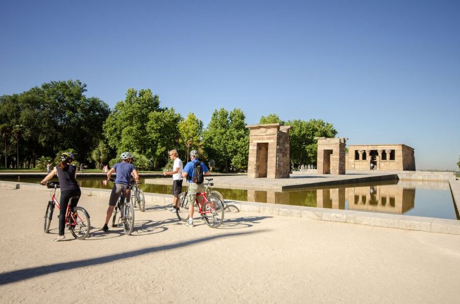 Madrid City Guided Bike/E-Bike Tour for Small Groups - Starting near Plaza de España