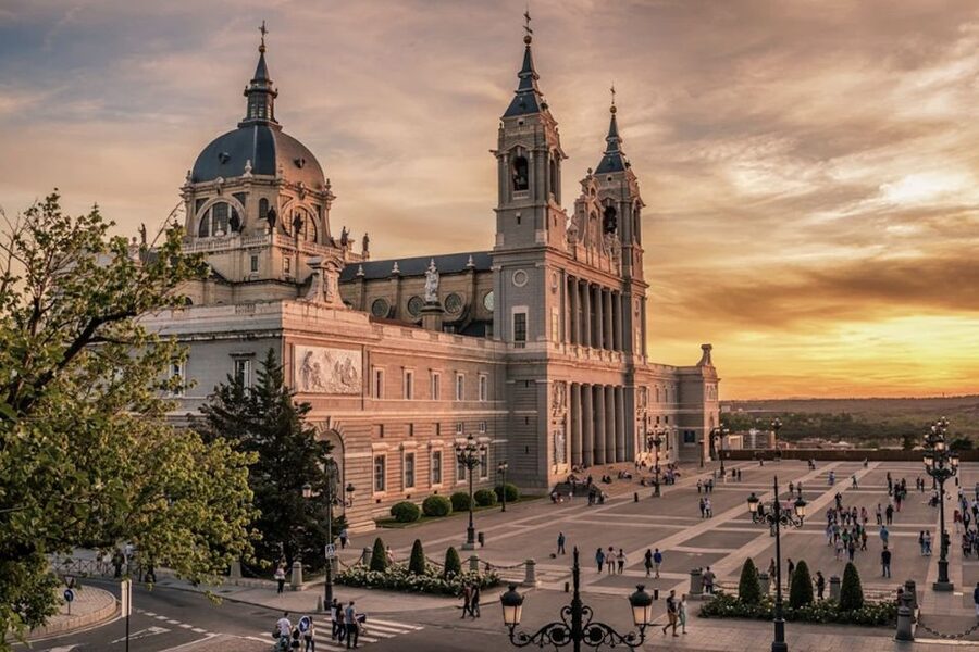 Madrid: City Highlights Guided Walking Tour - Plaza de España and the world of Cervantes