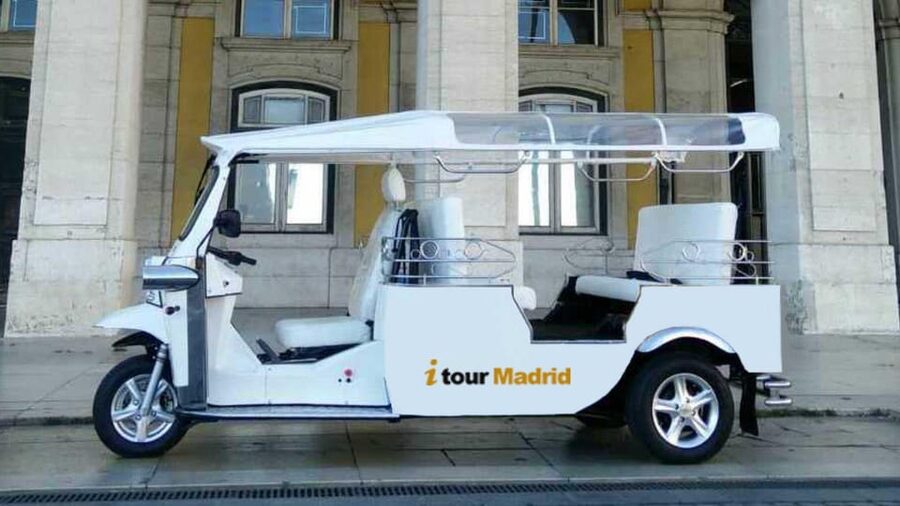 Madrid: City Highlights Tuk Tuk Tour - Madrid in a tuk-tuk: key points at a glance