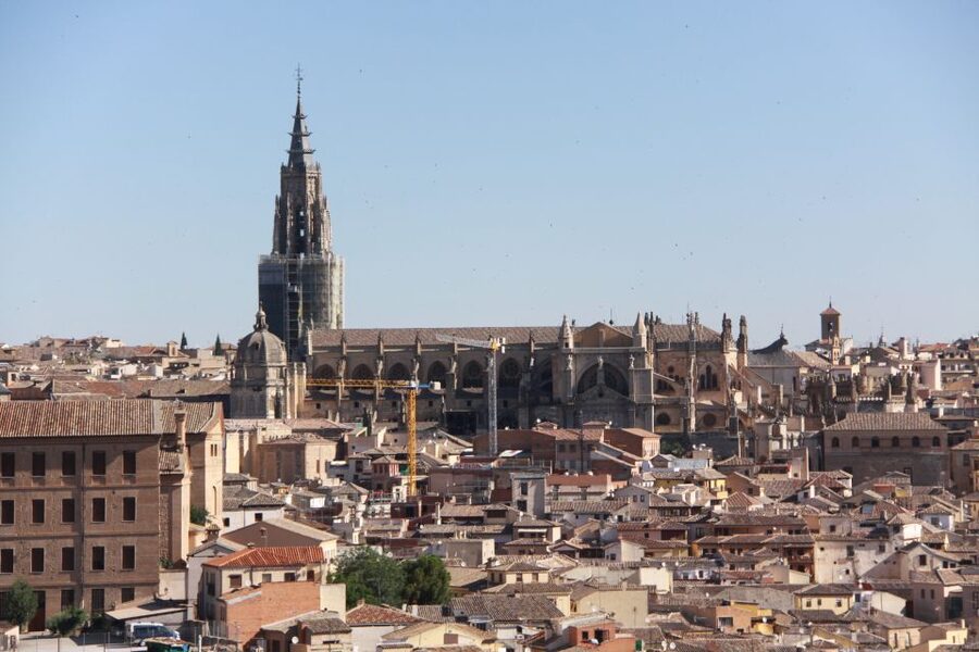 Madrid: Full-Day Guided Tour of Toledo with Cathedral Visit - Why Toledo works so well as a day trip from Madrid