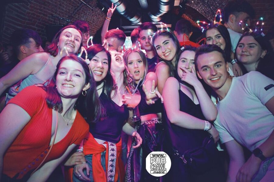 Madrid: Guided Pub Crawl Madrid Experience and Club Entry - Five useful things to know before you go