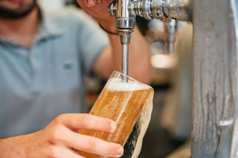 Madrid: Guided Tapas Tour with Tastings and Drinks - Why this tapas crawl works well in Madrid